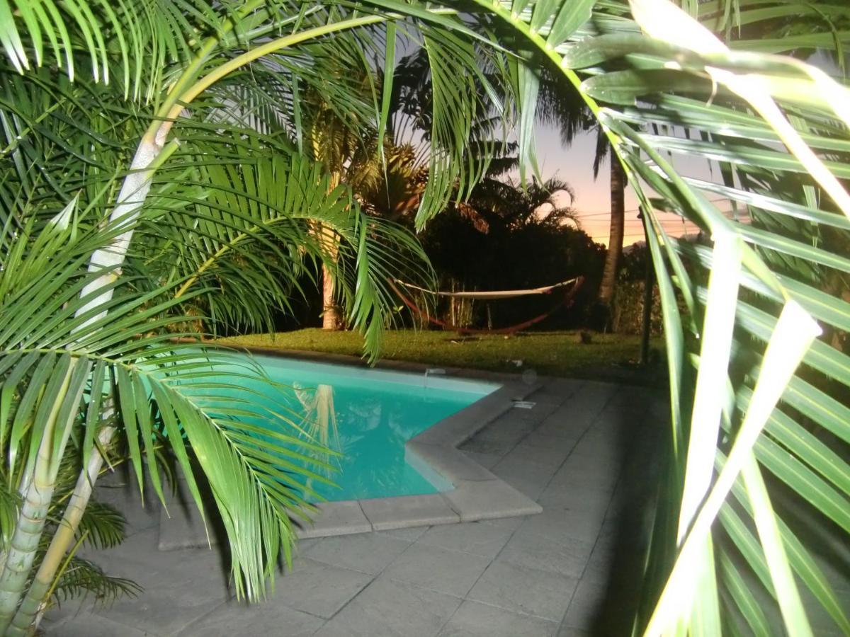 Villa Ambralini Saint Pierre Exterior photo