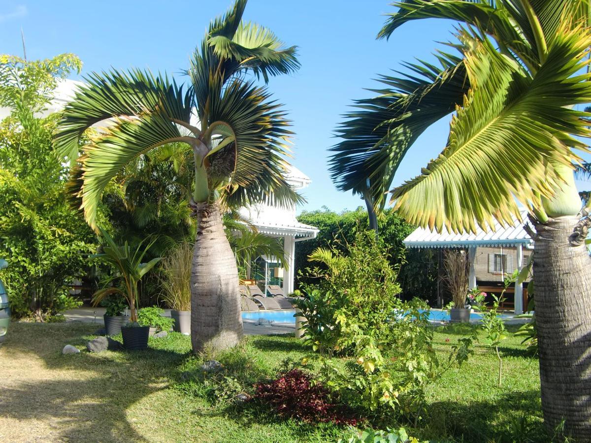 Villa Ambralini Saint Pierre Exterior photo